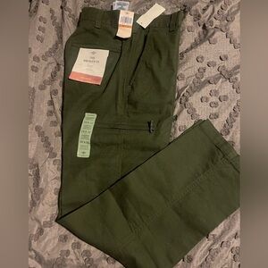New Dockers 29 / 32 green